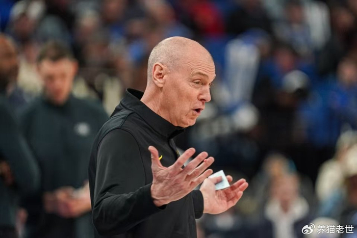 步行者故意输球遭快船逆转，内史密斯被限制仅