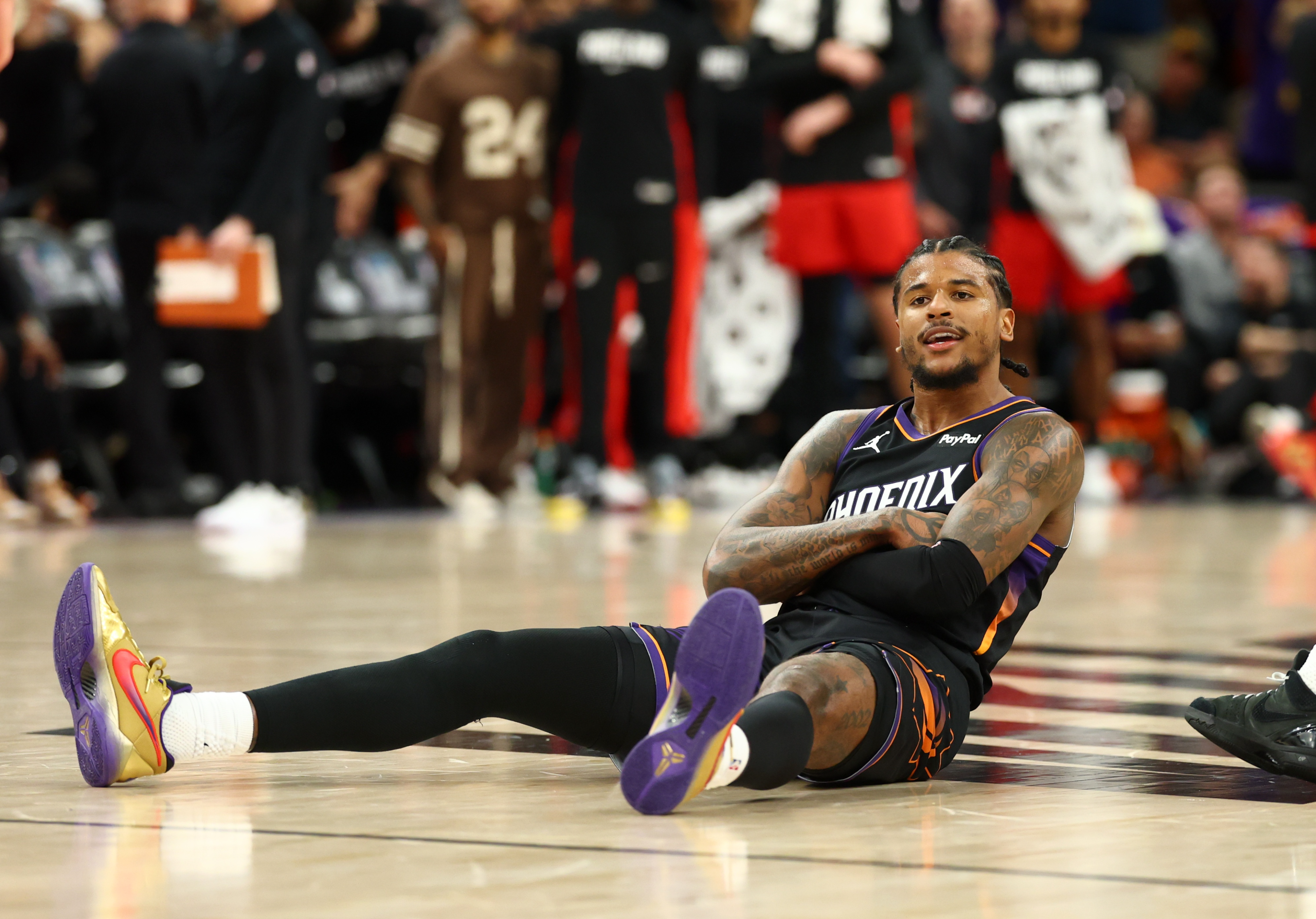 开拓者力克太阳锁定西部第七 阿夫迪亚41+12助助