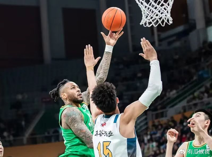 辽宁队签新援莱迪大胜四川 青年军崛起冲击季后